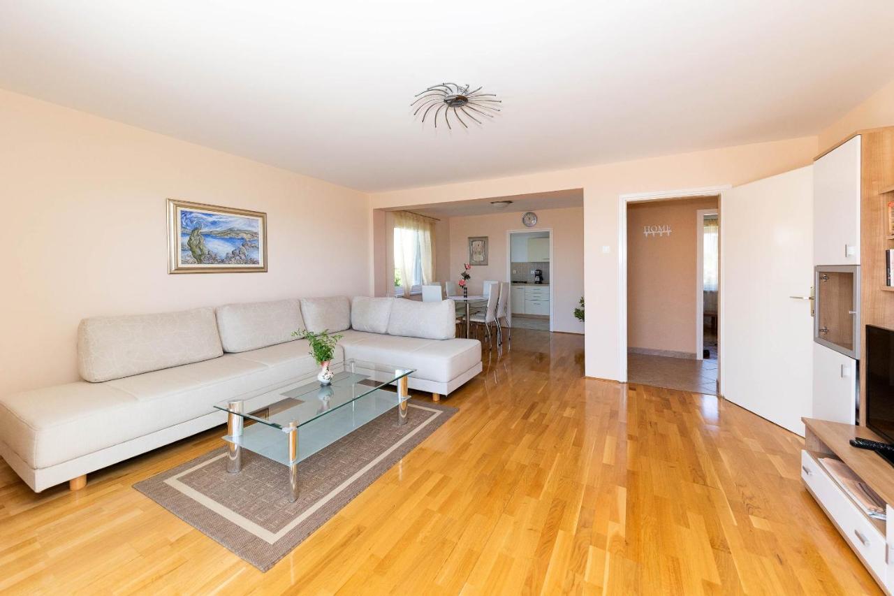 Apartments Nada Selce Ngoại thất bức ảnh